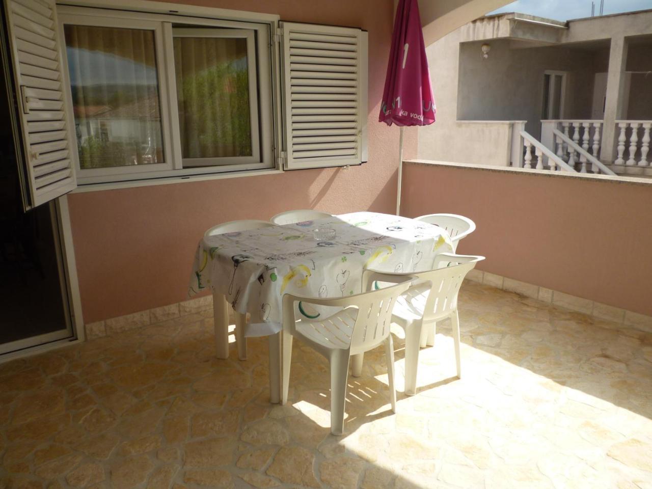 Apartmani Sunset Селине Экстерьер фото